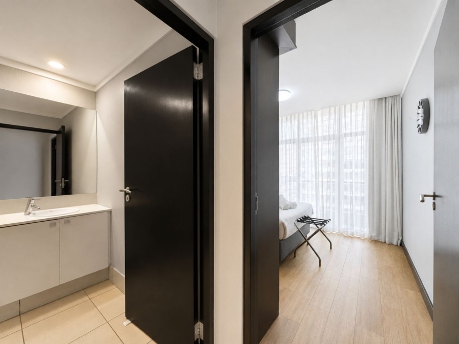 2 Bedroom Property for Sale in Cape Town City Centre Western Cape
